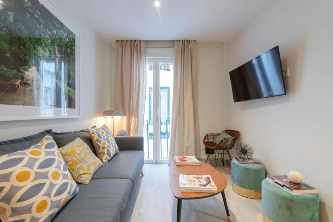 Sophisticated Brand New Flat Apartment Madrid Exterior foto