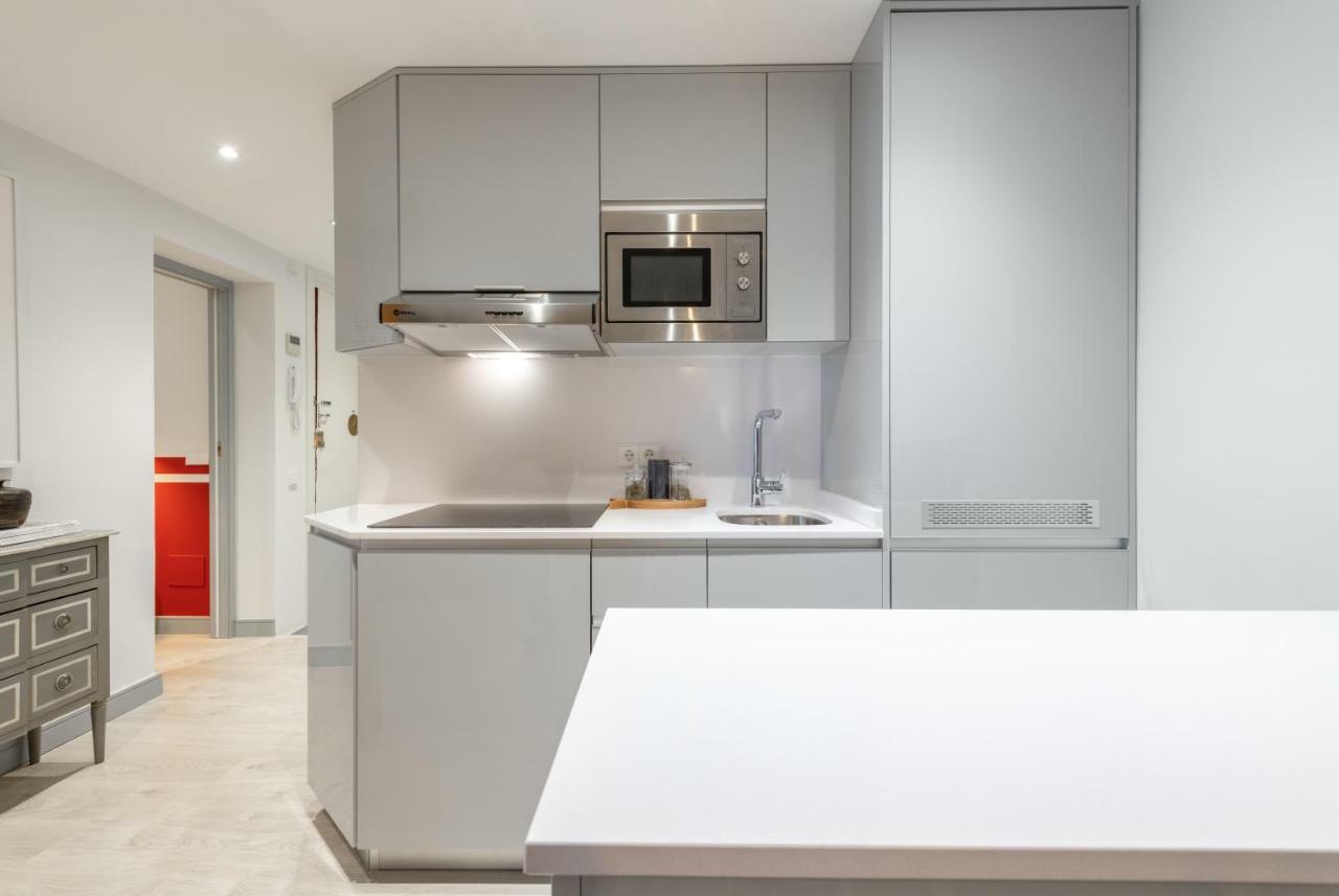 Sophisticated Brand New Flat Apartment Madrid Exterior foto